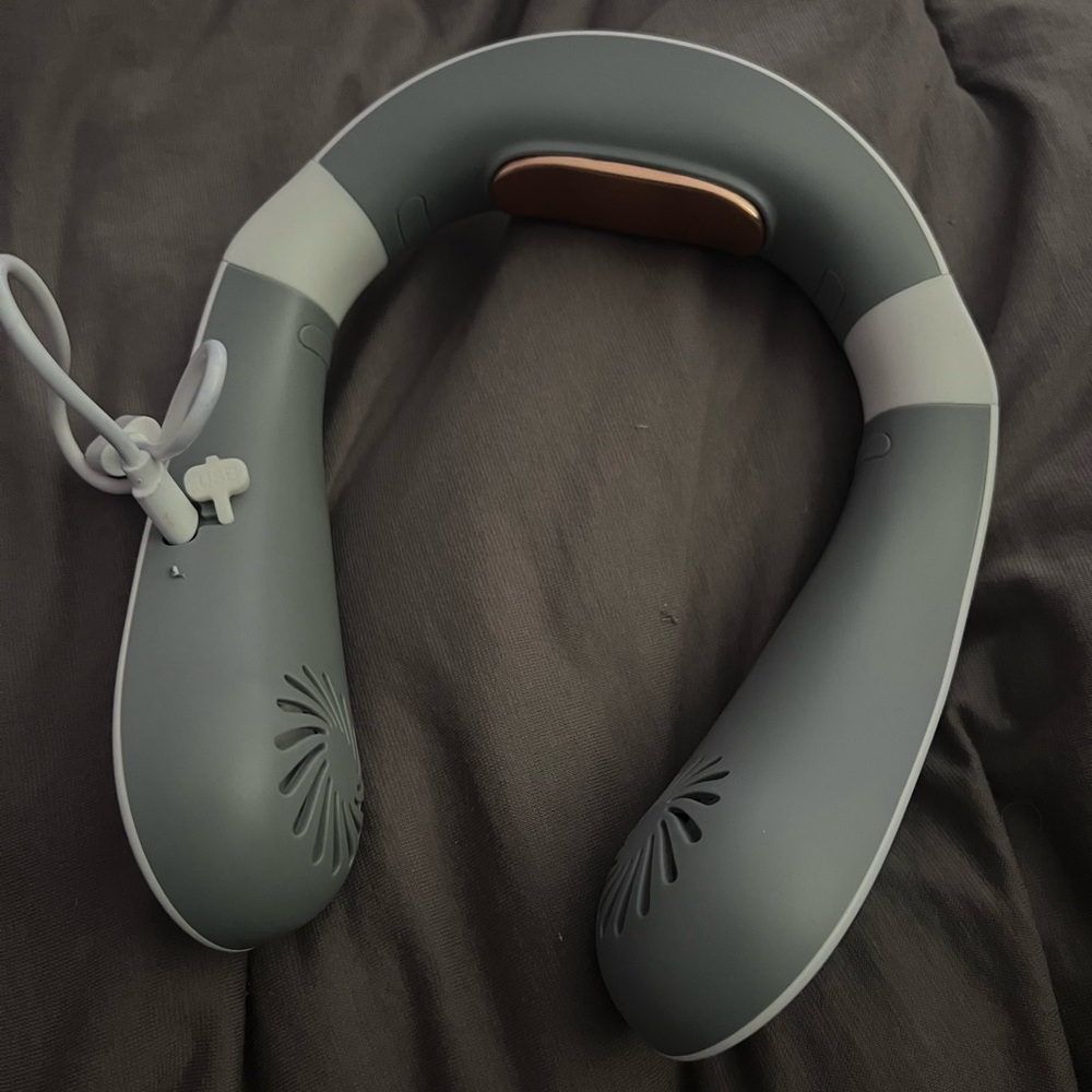 Neck fan with cooling plate - Picture 2 of 2